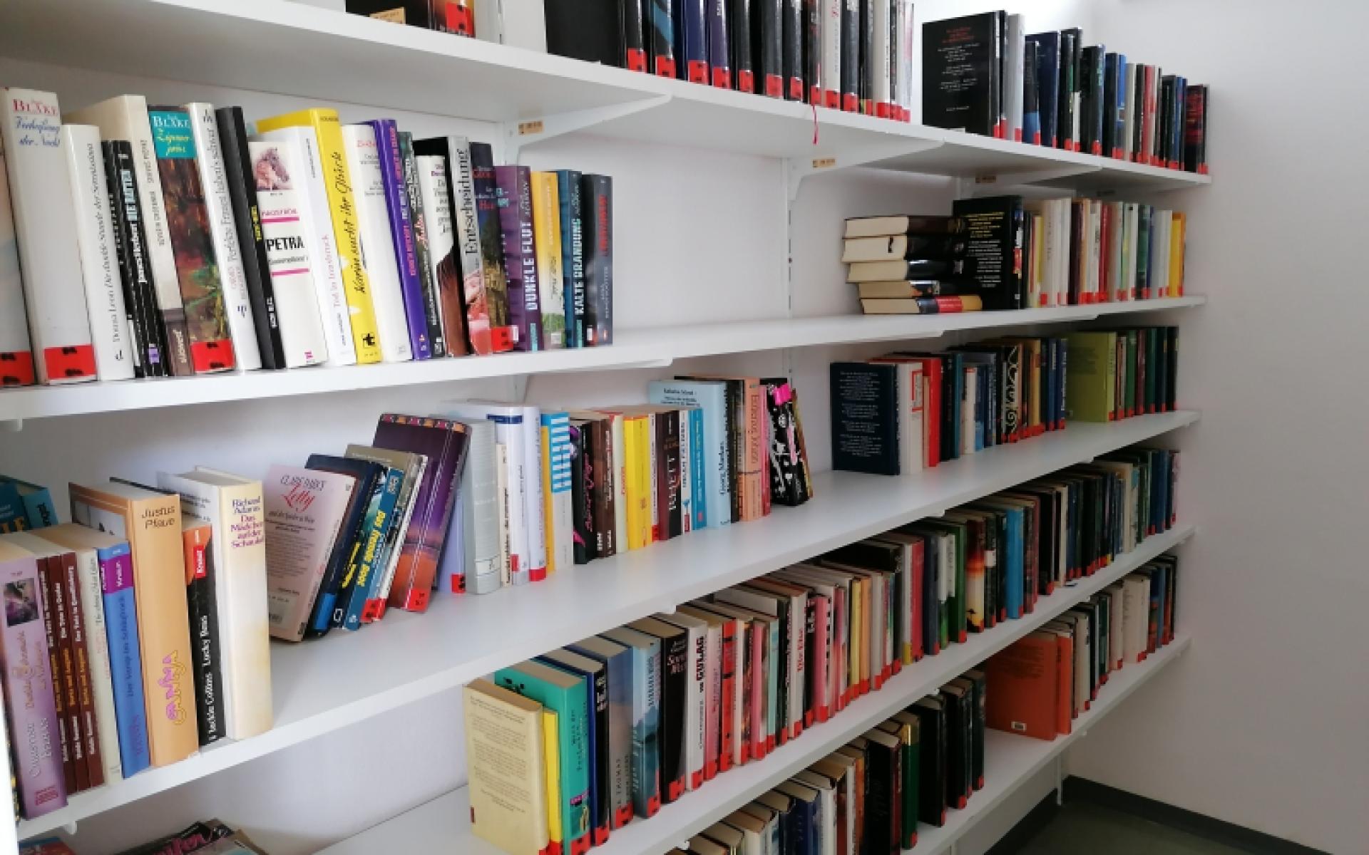 Bücherflohmarkt Bücherei Deutschkreutz